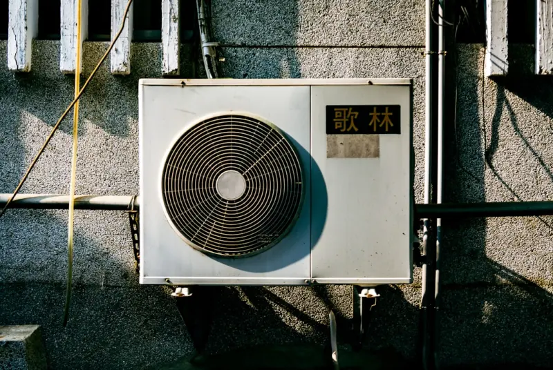 空调室内机与室外机核心部件选型指南:维修人员如何匹配铜管与滤网规格正文配图 2